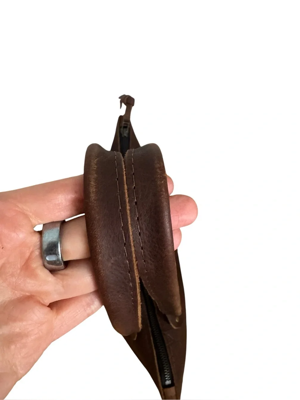 Hawks and Doves SHORT BROWN PORTER Leather Tote in Dark Brown